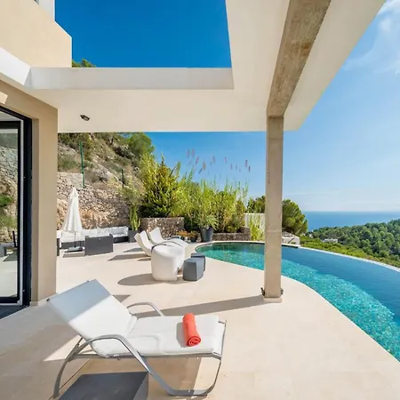 Hilltop Villa Santa Eularia des Riu