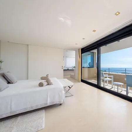 Villa Hilltop